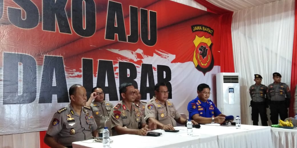 Kakorpolairud Baharkam Irjen Chairul Noor Alamsyah saat memberikan keterangan pers. (Foto: Farid/ngopibareng.id)