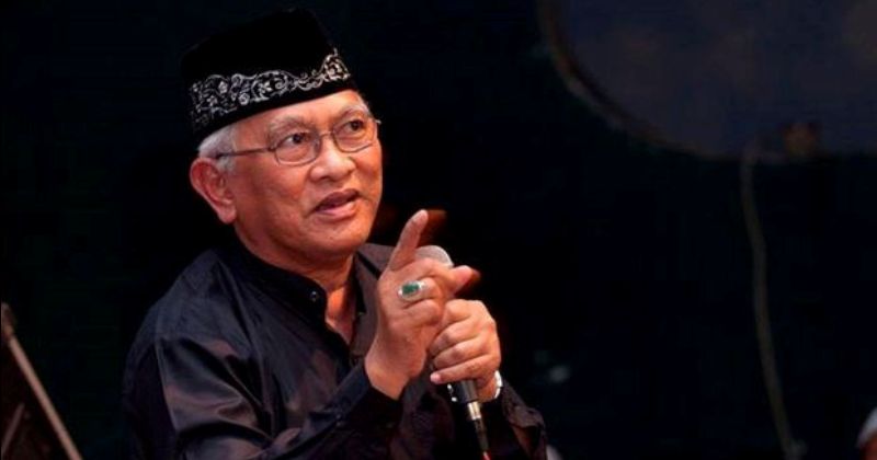 KH Mustofa Bisri (Gus Mus). (foto: dok ngopibareng.id)