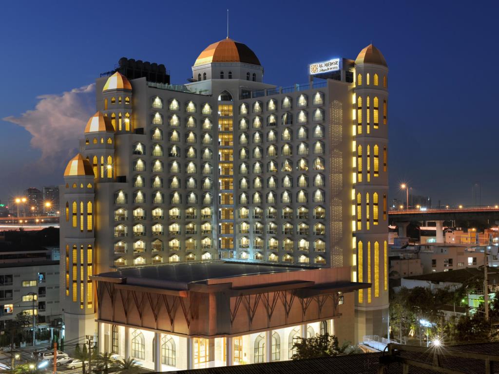 Hotel Al Meroz tampak depan.