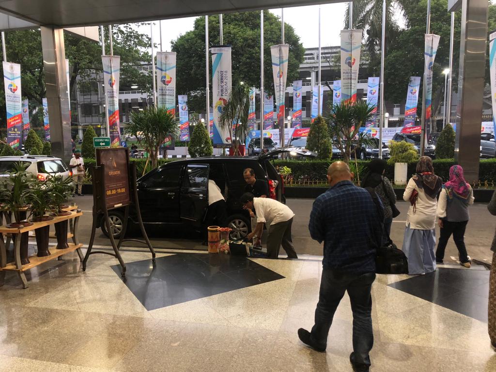 Suasana Jakarta Convention Hall, tempat penganugerahan sembari menunggu rombongan Presiden datang. Foto:Bagus Hermanto/disbun jatim for ngopibareng.id