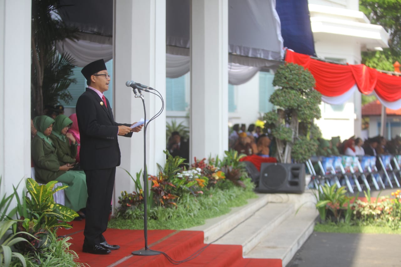 Apel Hari Pahlawan di Balai Kota Malang. (Foto: Pemkot Malang)