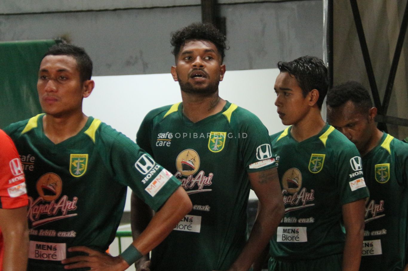 Bek Persebaya, Fandry Imbiri. (foto: Haris/ngopibareng)