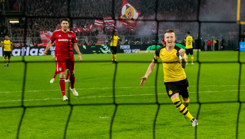 Borussia Dortmund semakin kokoh di puncak usai kandaskan Bayern Munich, Minggu 11 November 2018.  (Foto: Twitter/@BVB)