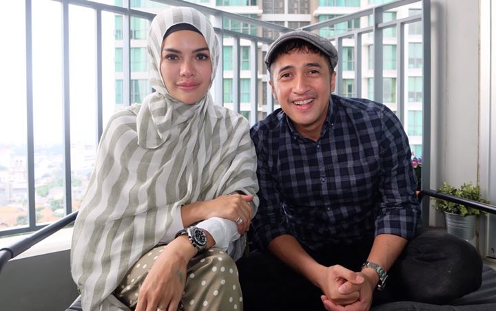 Nikita Mirzani dan Irfan Hakim. Foto: YouTube de Hakims.