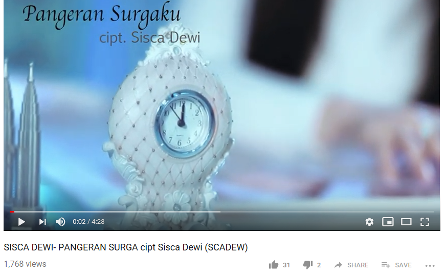 Sisca Dewi ciptakan lagu Pangeran Surga untuk suami sirinya, Irjen Pol BS. Foto: YouTube.