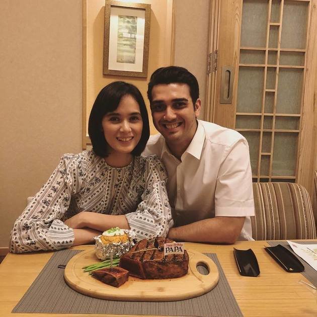 Fachri Albar dan Renata Koesmanto.