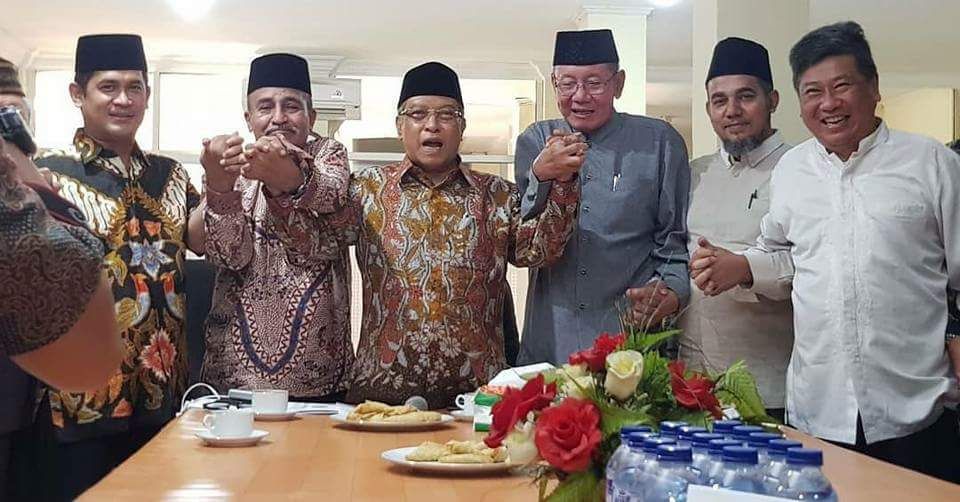 PIMPINAN: Para tokoh Islam, pimpinan Lembaga Persahabatan Ormas Islam (LPOI) di Jakarta. (Foto: dok ngopibareng.id)
