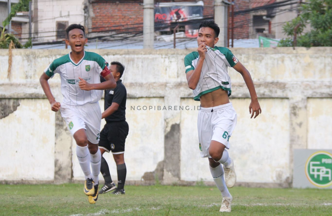 Selebrasi Brylian Aldama, pemain Persebaya U16. (foto: haris/ngopibareng)