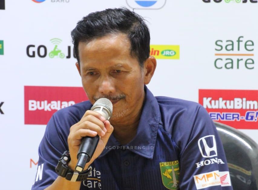 Pelatih Persebaya, Dajajang Nurdjaman. (foto: Ngopibareng)