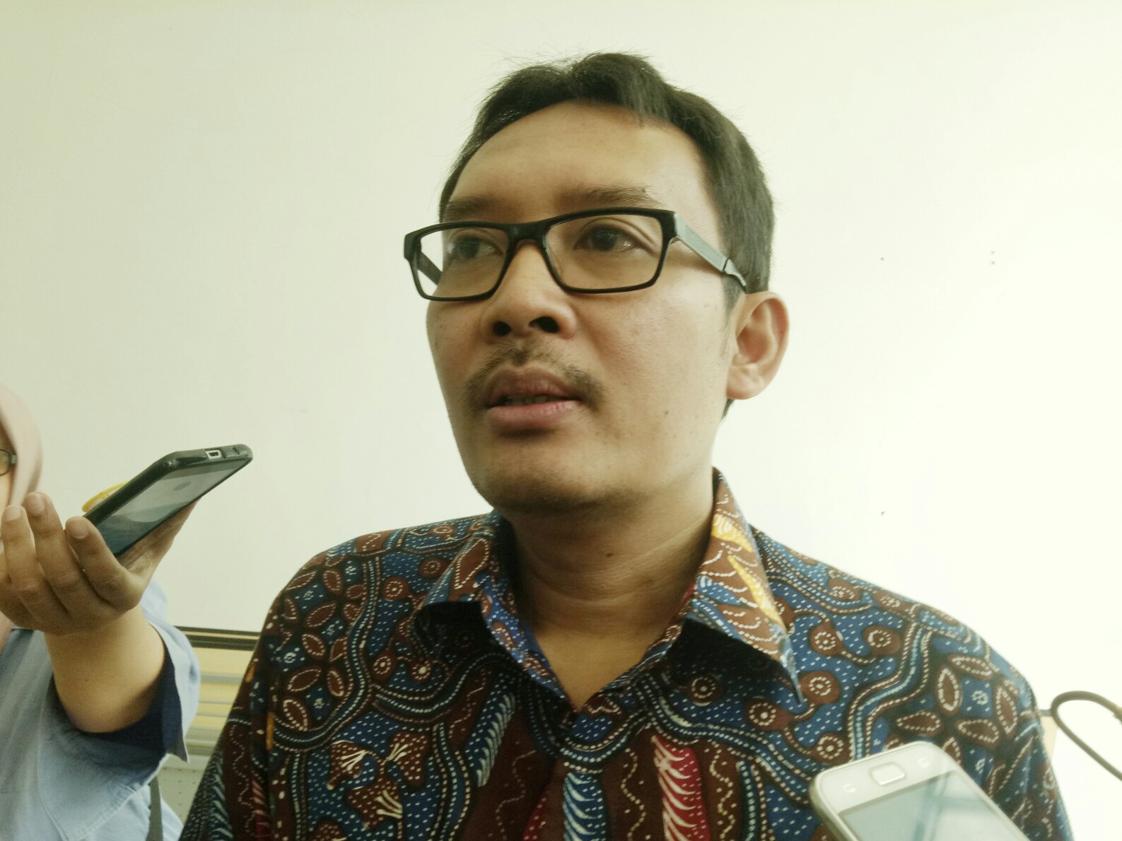 Guru Besar Ilmu Ekonomi Kelembagaan di Fakultas Ekonomi Universitas Brawijaya (UB), Prof Dr Ahmad Erani.