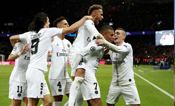 Para pemain PSG merayakan gol Neymar ke gawang Liverpool Kamis dini hari. (Foto: AFP)