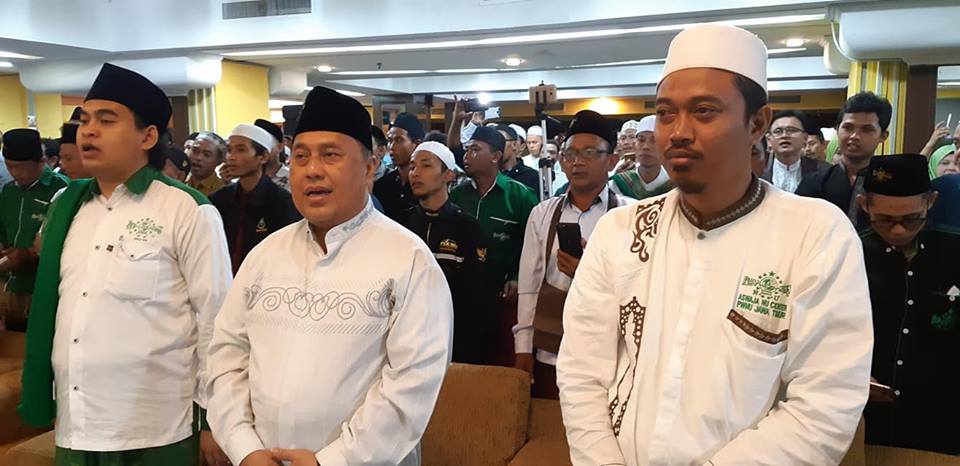 DAKWAH: KH. Ma’ruf Khozin bersama aktivis dakwah NU di Malaysia. (Foto: mk for ngopibareng.id)