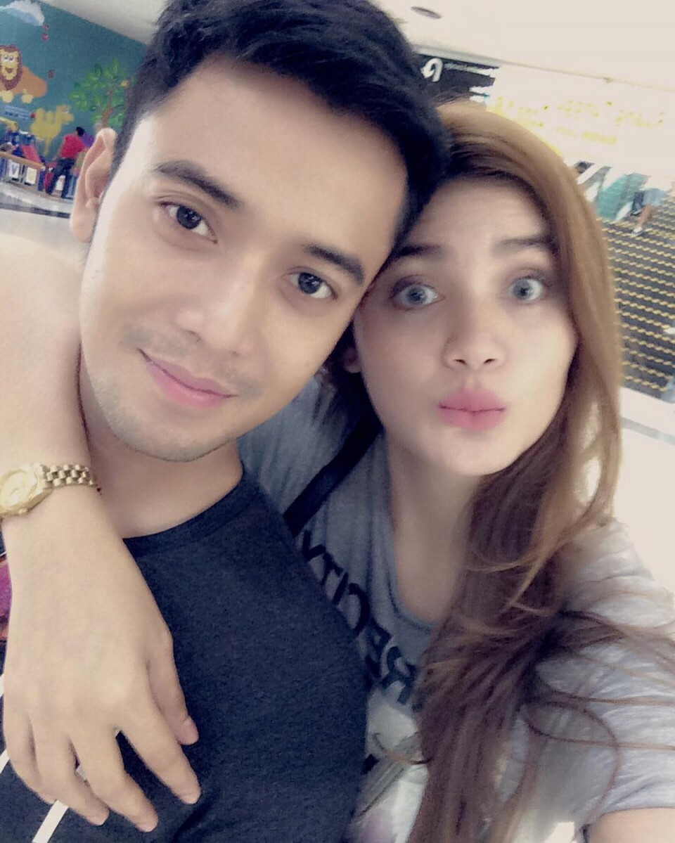 Hilda Vitria dan Kriss Hatta.