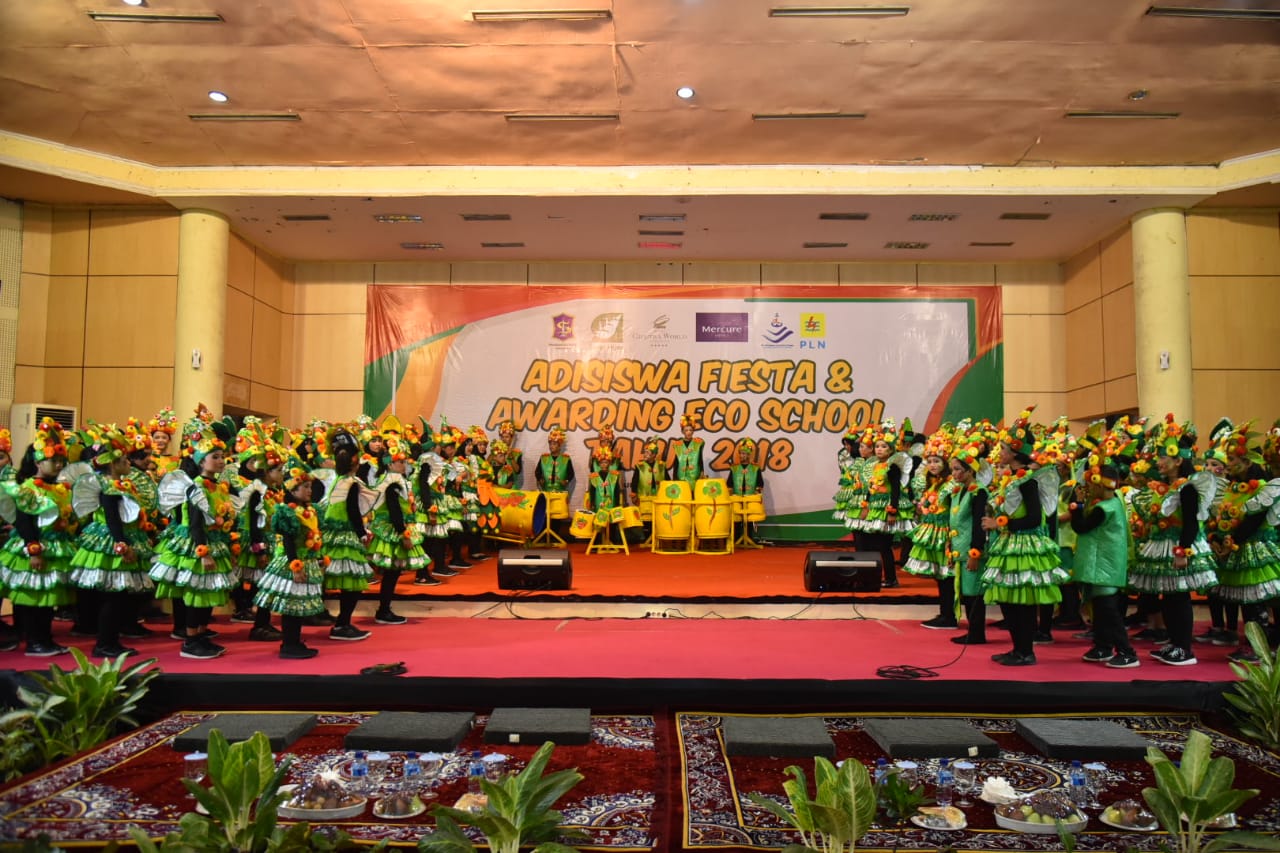 Gelaran Pelajar Berprestasi Adisiswa Fiesta dan Awarding Eco School 2018 si Convention Hall, Selasa, 11 Desember 2018. 