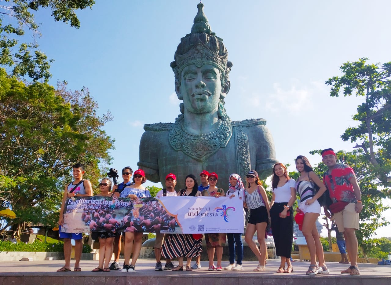 Bali memang bukan main... foto:pesonaindonesia