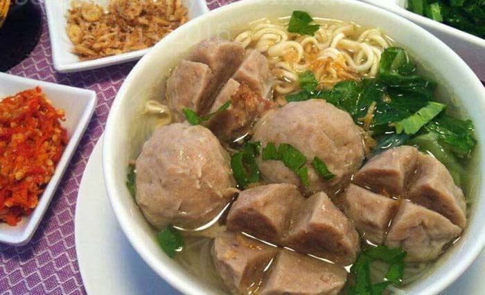 Seporsi bakso. (Foto:Dok.Ngobar)