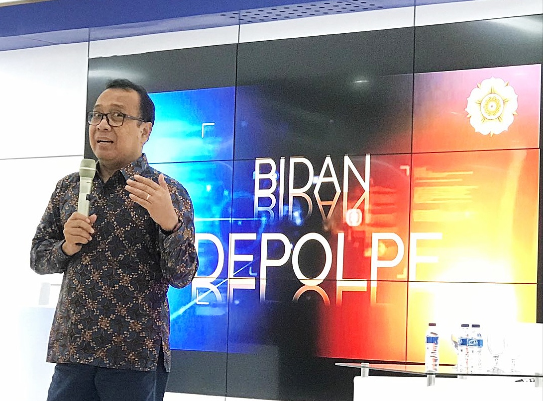 Mensesneg Pratikno menyebut big data analisis yang dikembangkan Fisipol dengan singkatan BIDAN.