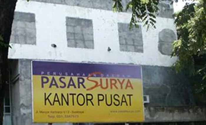 Kantor Pusat PD Pasar Surya, menunggu direksi baru. (Foto: Dok.Ngobar)