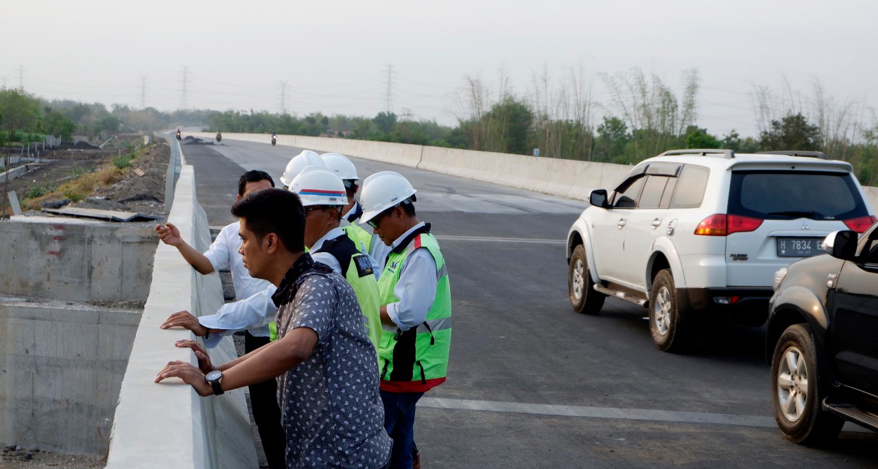 Ruas Tol Pasuruan-Probolinggo (Paspro) segera diuji coba mulai 21 Desember mendatang. (Foto: Ikhsan/Ngopibareng.id)