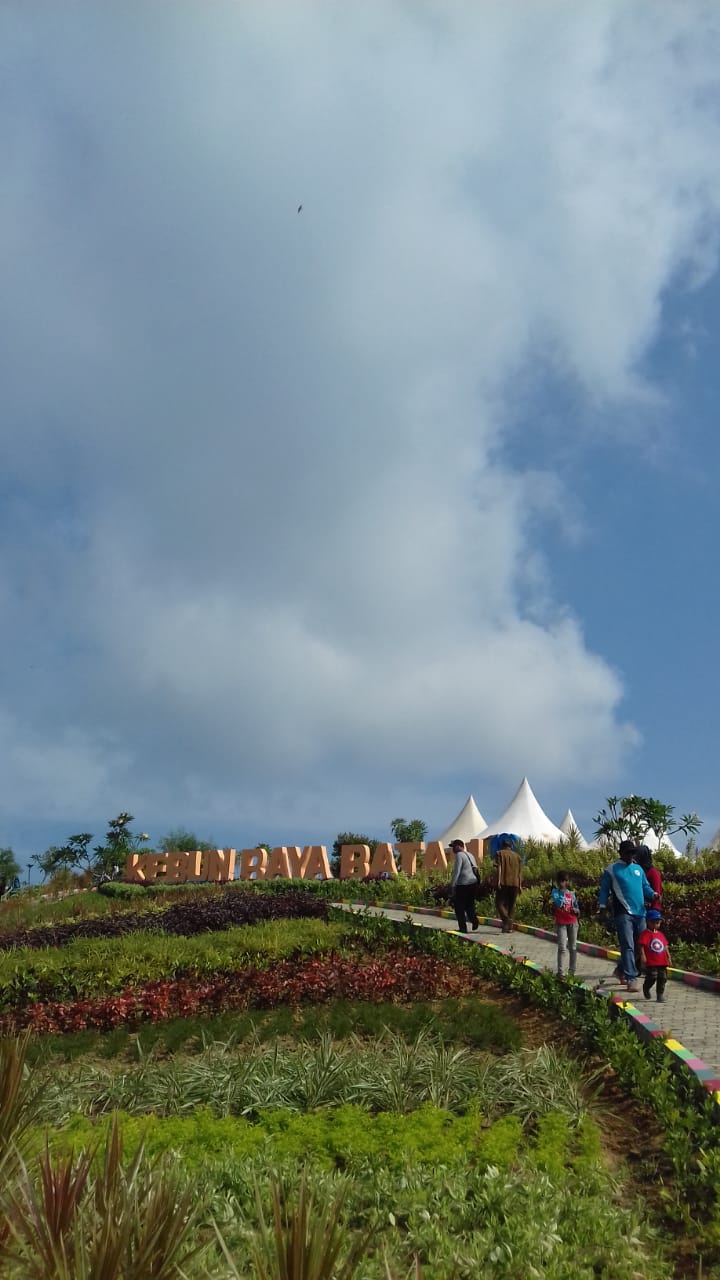 Panorama yang indah jhon... foto:kemenpar