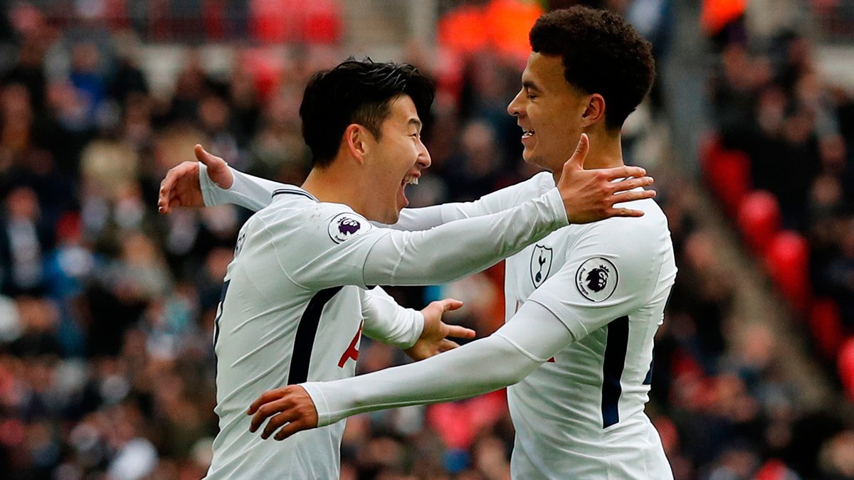 Pemain Totteham Son Heung Min lakukan selebrasi setelah cetak gol ke gawang AFC Bournemouth. (Foto:Twitter/@SpursOfficial)