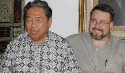 PENULIS: Greg Barton penulis Biografi Gus Dur. (Foto: nu for ngopibareng.id)