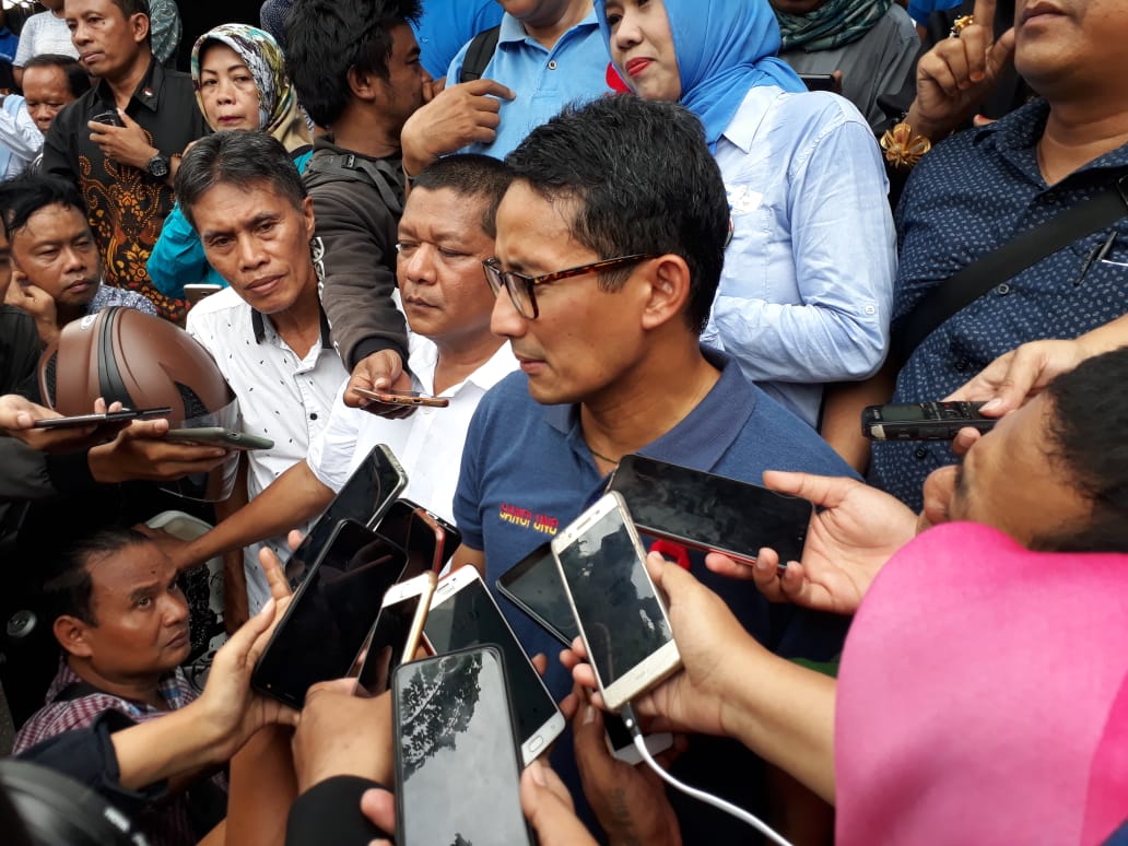 Sandi saat menghadiri Dialog Ekonomi Awal Tahun bersama UMKM se-Surabaya di Food Court, Jalan Urip Sumoharjo, Selasa 1 Januari 2019. (Foto: Farid/ngopibareng.id)