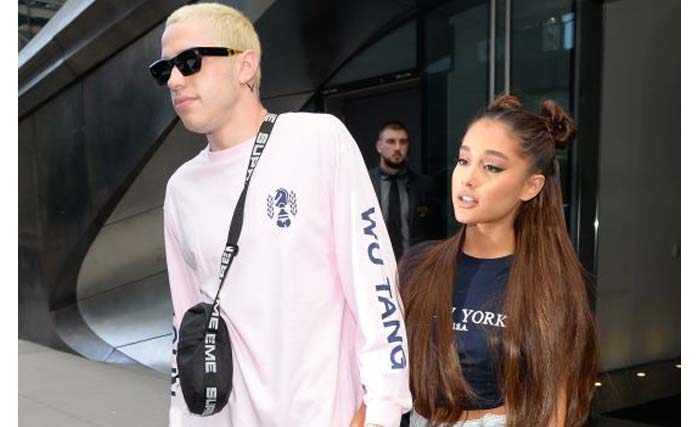 Pete Davidson (kiri) bersama Ariana Grande ketika masih berpacaran. (Foto:Refinery)