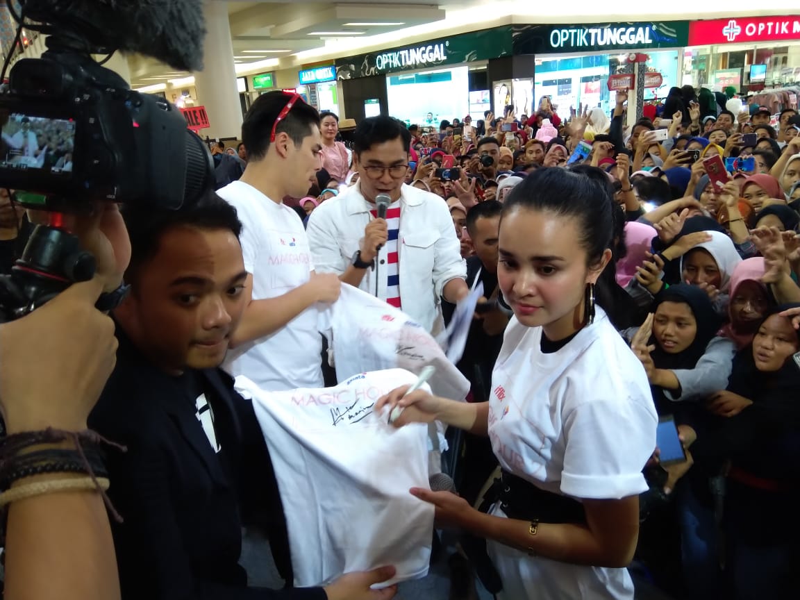 Suasana Pre Lauching Magic Haour Season 2 the series,  Atrium Royal Plaza Surabaya (Foto: Pita Sari/ngopibareng.id)