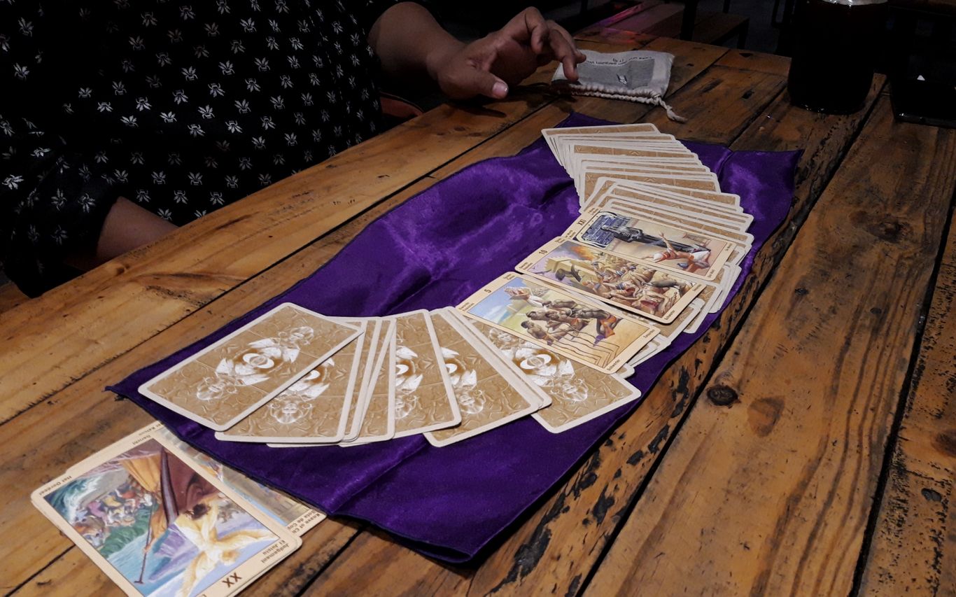 Ilustrasi foto tarot. (Foto: Haris/ngopibareng.id)