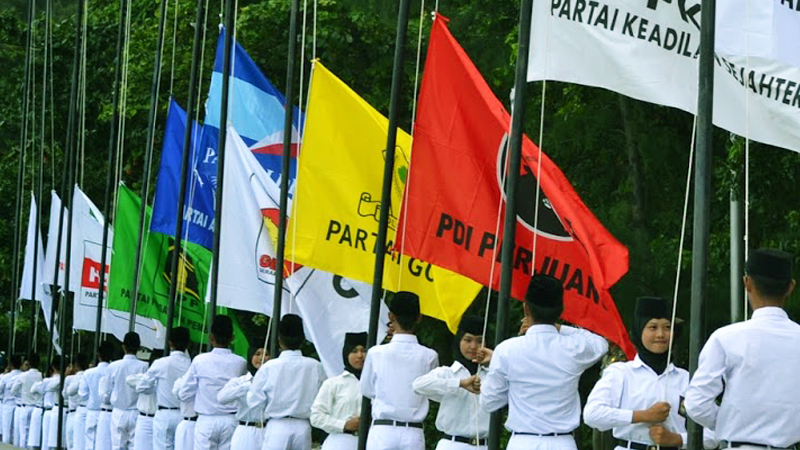 Ilustrasi bendera partai politik. (Foto: pemilu update)