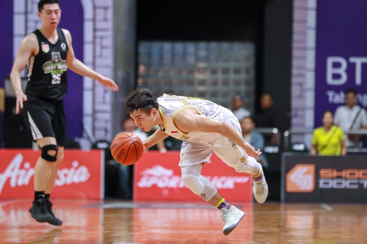 CLS Knight vs Macau Black Bears. (foto: Istimwea)