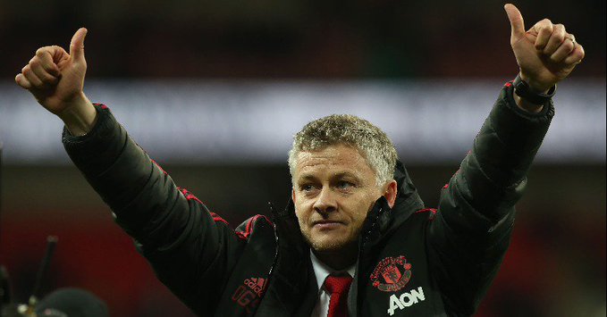 Perubahan taktik yang dilakukan Solksjaer berbuah kemenangan atas Tottenham. (Foto: Twitter/@manutd.com)