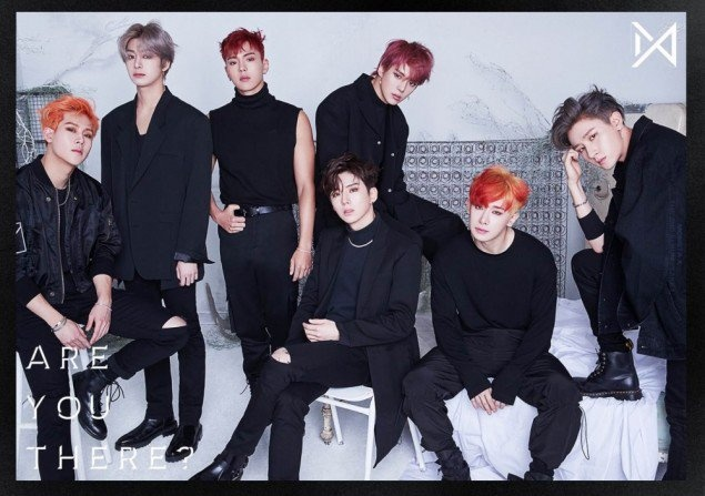 Monsta X menjadi grup Kpop pertama yang ikut dalam tur iHeart's Jingle Ball di Amerika Serikat