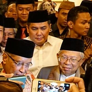 KH Said Aqil Siroj  bersama KH Ma'ruf Amin dan Helmy Faishol. ( Foto: Asmanu/ngopibareng).