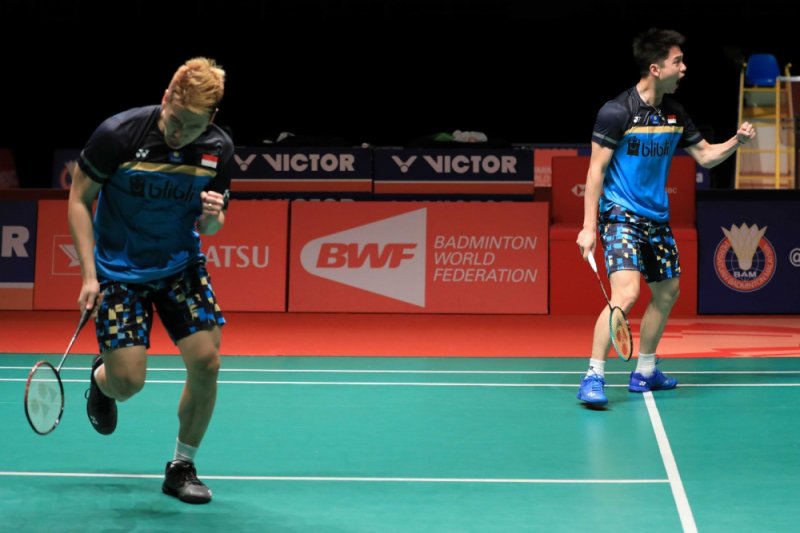 Kevin/Markus setelah mengalahkan wakil tuan rumah di Malaysia Masters 2019, Minggu, 20 Januari 2019. (Foto: Antara)