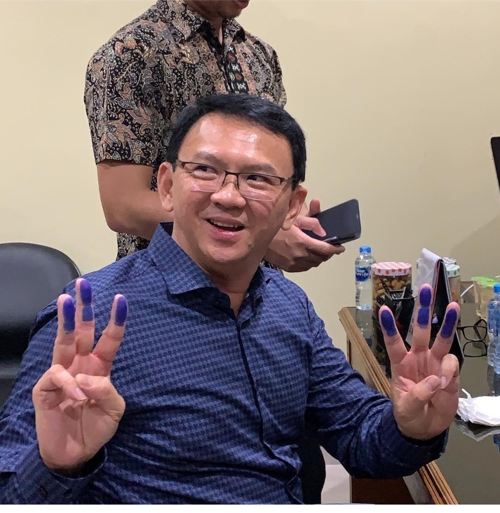 Ahok menjalani proses administrasi sebelum bebas. (Foto: Instagram)