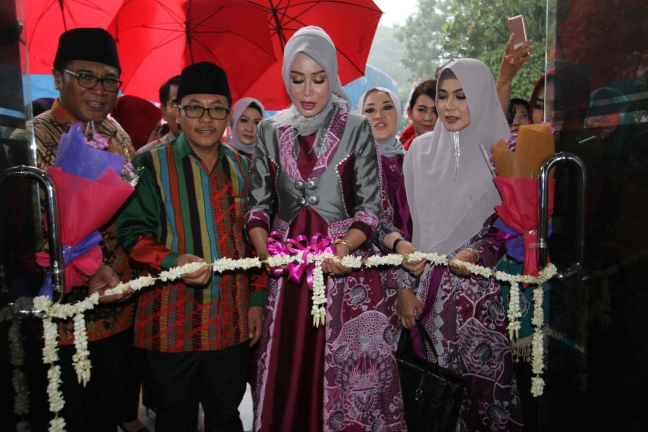 Peresmian Rumah Solusi di Gedung Kartini Imperial Building, Kota Malang, Kamis 24 Januari 2019. (Foto: Umar/ngopibareng.id)