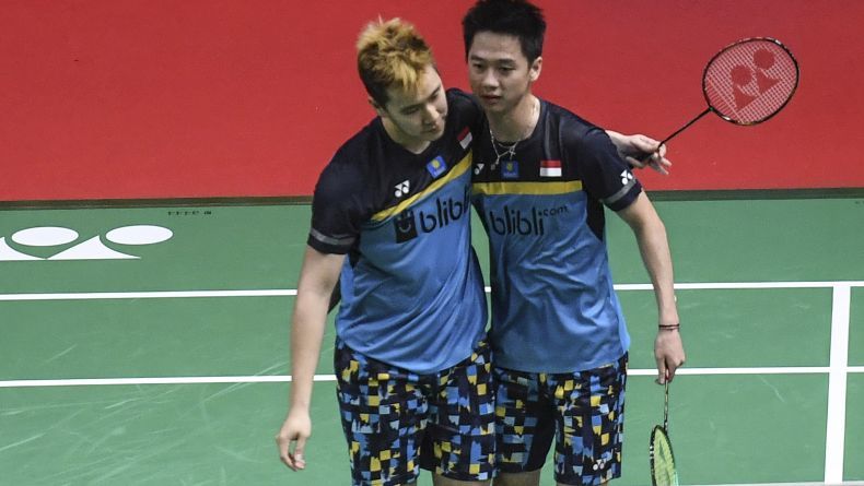 Ganda Putra Nomor 1 Dunia, Markus Gedeon/Kevin Sanjaya berhasil menjadi juara di Indonesia Masters 2019 setelah mengalahkan pasangan Iksan/Hendra di Istora Senayan, Minggu, 27 Januari 2019. (Foto: Antara)