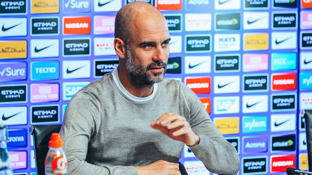 Pep Guardiola akui, kekalahan dari Manchester City menyulitkan timnya meraih gelar juara Premier League musim 2018-2019. (Foto: Twitter/@ManCity)