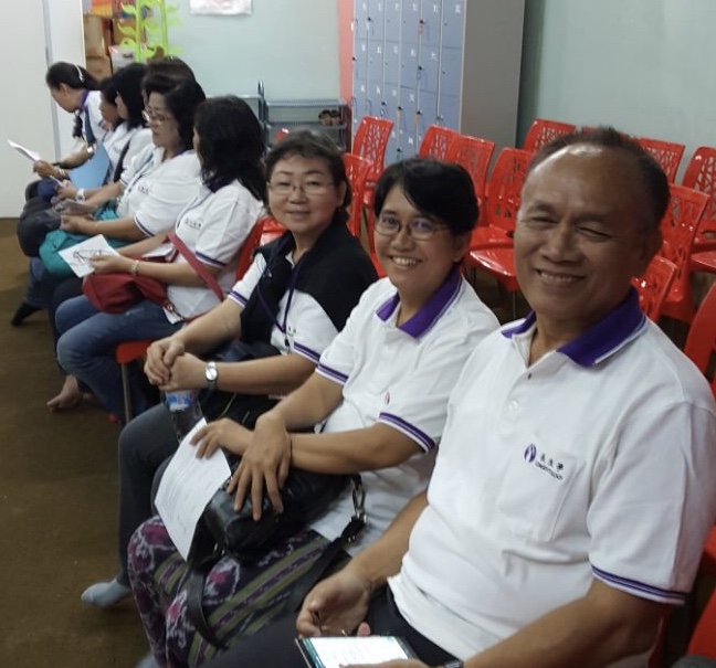 Jenderal Purn Saurip Kadi ikut antre daftar menjadi peserta Seminar Kelas Longevitology>