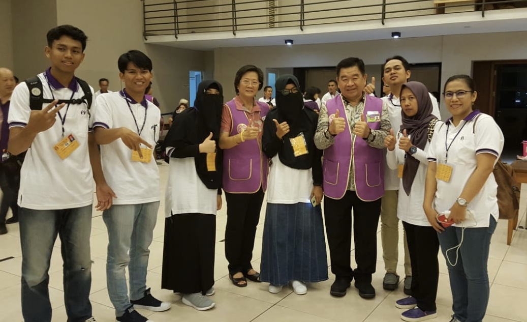 Ongko bersama peserta Seminar Kelas Longevitology.