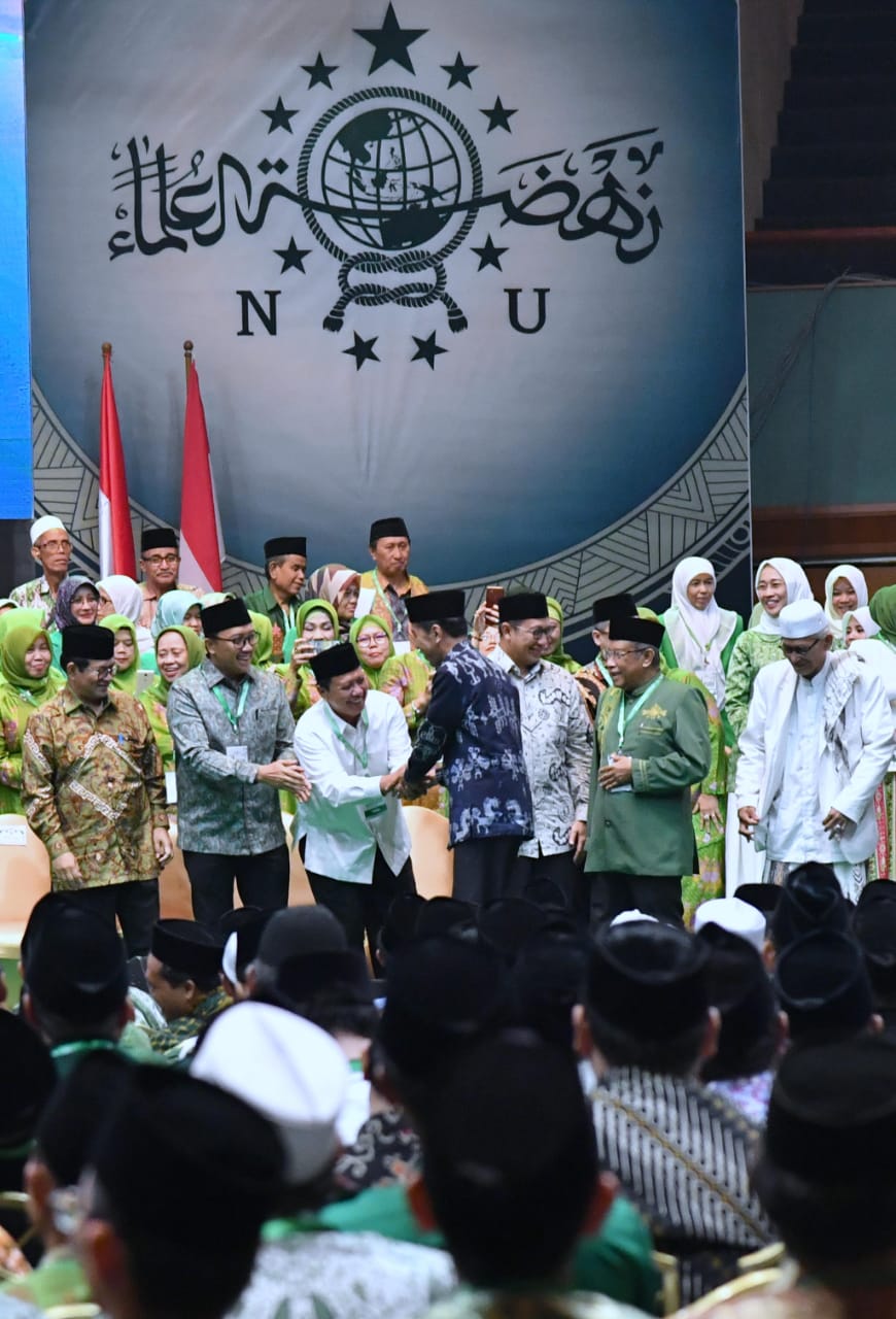 Kiai Miftachul Akyar, Rais Am PBNU (kanan) (Foto: nu for ngopibareng.id)