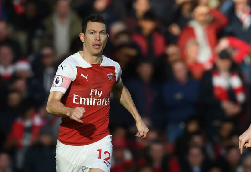 Stephan Lichtsteiner dianggap sebagai kartu mati Arsenal saat kalah 1-3 dari Manchester City. (Foto: Instagram/@