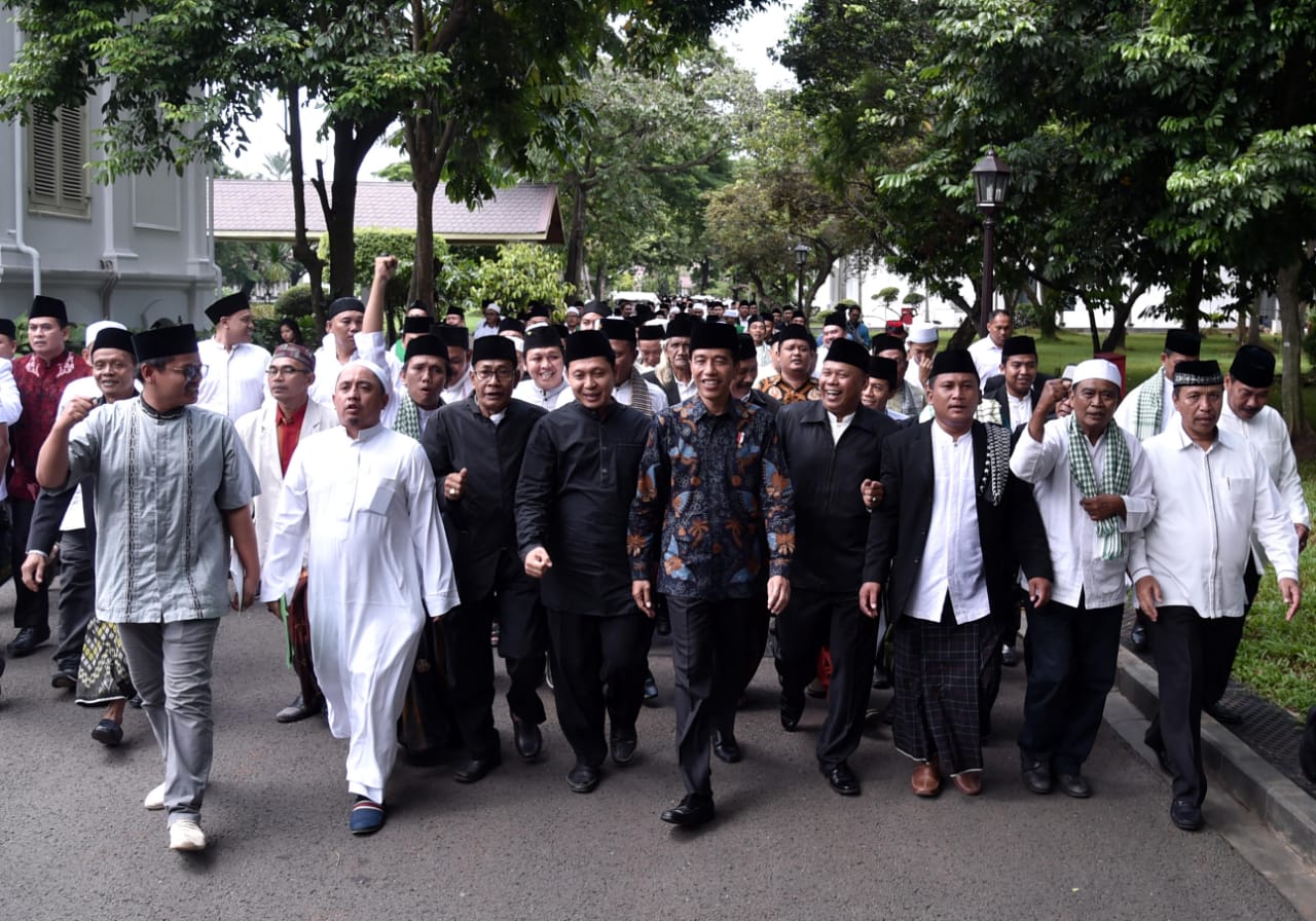 Presiden Joko Widodo ketika bertemu sejumlah ulama di Istana Negara, Kamis 7 Februari 2019. (Foto: asmanu/Ngopibareng.id)