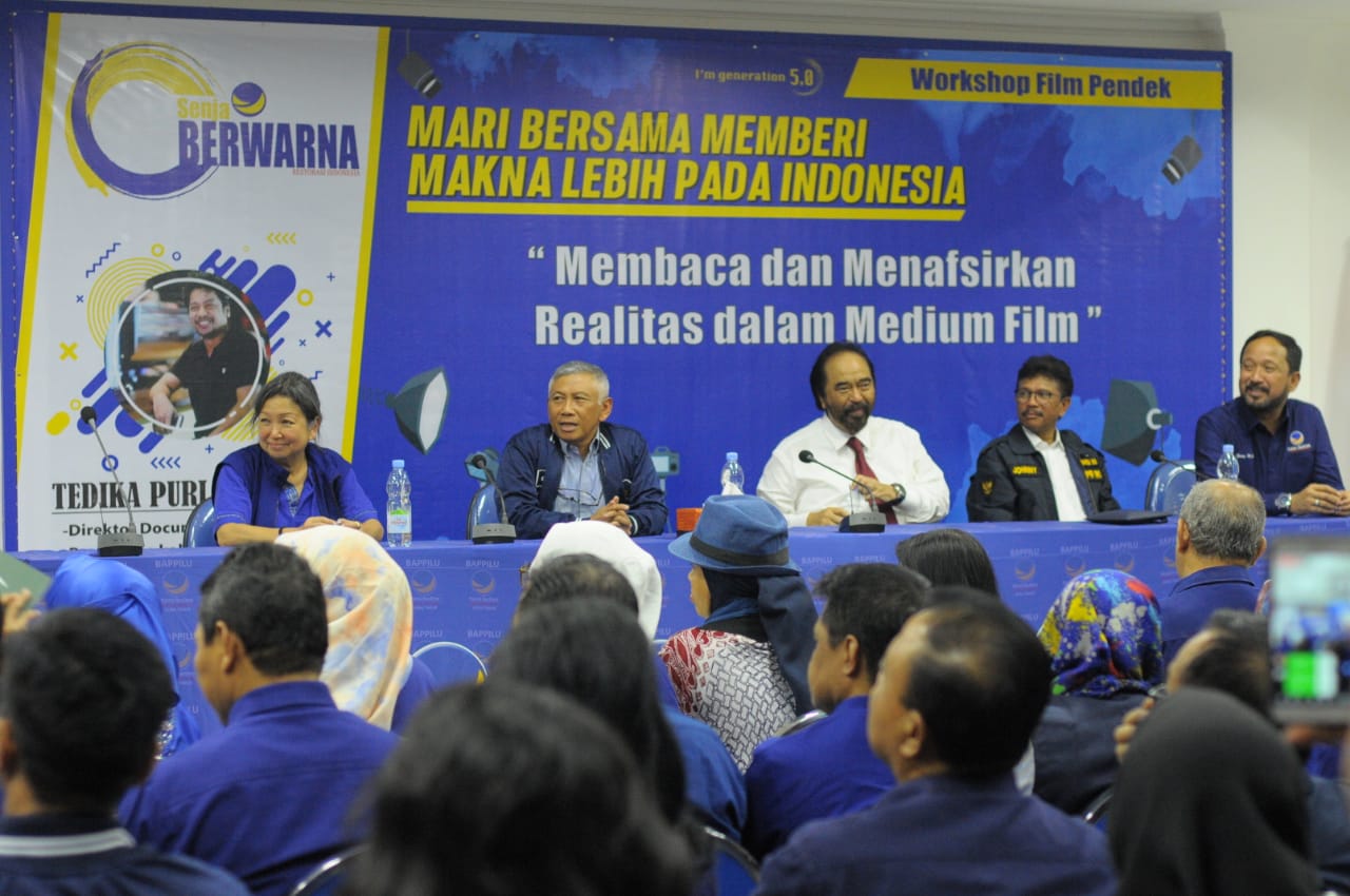 Surya Paloh usai acara Temu Kader dan Caleg DPR RI, DPRD Jatim di kantor Badan Pemenangan Pemilu (Bappilu) NasDem Jatim, Jalan Arjuno, Surabaya, Sabtu, 9 Februari 2019. (foto: Istimewa) 