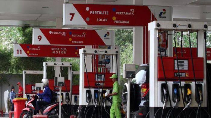 Pertamina kembali menyesuaikan harga menyusul turunnya harga minyak dunia. (Foto: dok/antara)