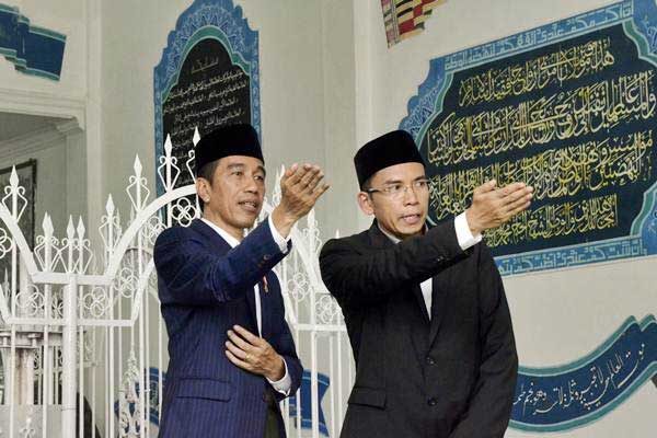 Tuan Guru Bajang (TGB) Zainul Majdi dalam kegiatan bersama Presiden Joko Widodo di NTB.  (Foto: dok ngopibareng.id)