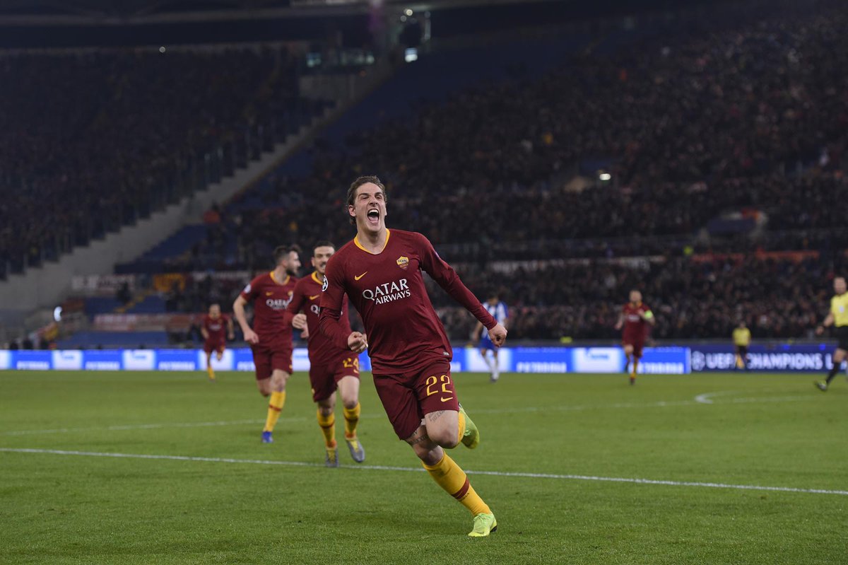 Nicolo Zaniolo mencetak dua gol pada leg pertama  babak 16 besar Liga Champions ketika AS Roma menang 2-1 atas FC Porto. (Foto: Twitter/@OfficialASRoma)