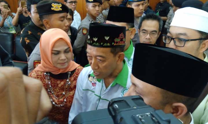 Gus Aam Wachid Wahab, usai menghadiri sidang ketiga Ahmad Dhani, di PN Surabaya, Kamis, 14 Februari 2019. (Foto: Farid /ngopibareng.id) 